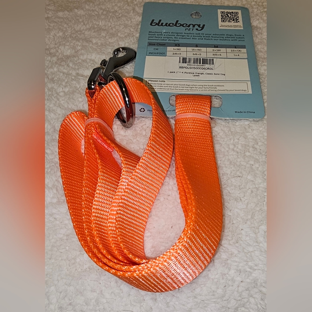 Blueberry Dog Leash Large Bright Orange